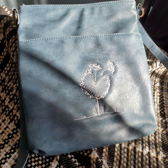 thirty-one Handbags - Cute Crossbody Bag with Dandelion Embroidery